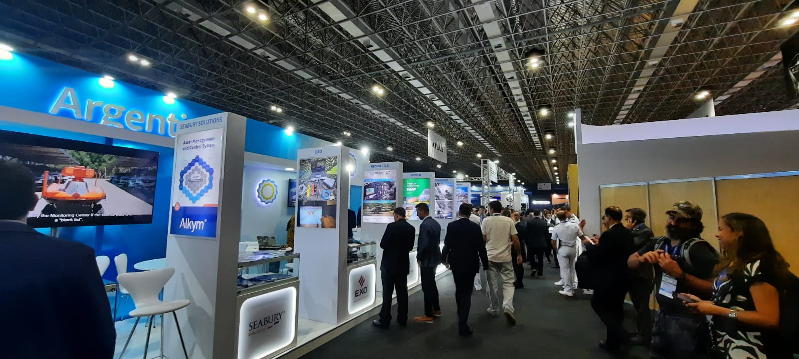 Exo participó de la feria LAAD en Brasil